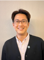 Mr Lam Kee Soon Andy, President of the Singapore Association for Counselling
